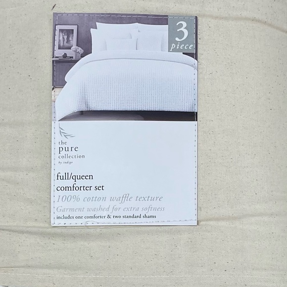 The PURE COLLECTION by Indigo
3pc Cotton Comforter Set - Picture 2 of 3